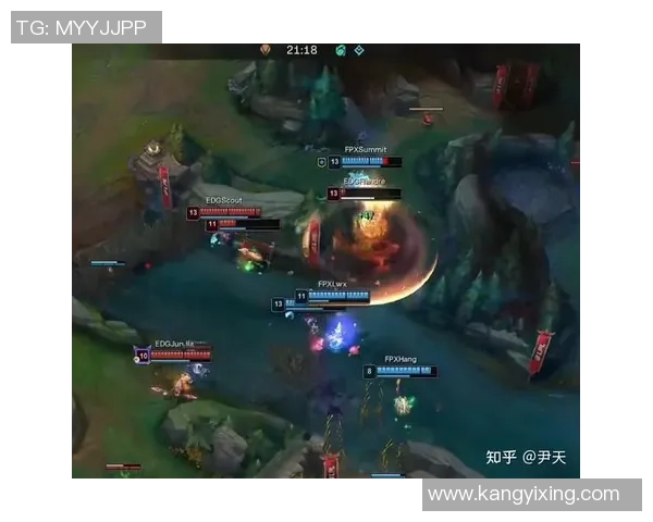 赛后分析FPX与EDG对决中的战术灵活性与应变能力探讨